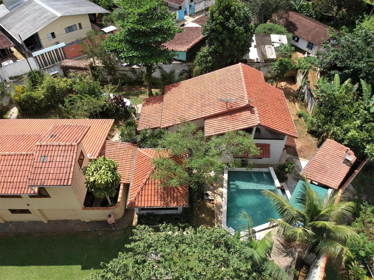 Piscina Climatizada, Jacuzzi E Com Grande Area Verde Ubatuba Exterior photo